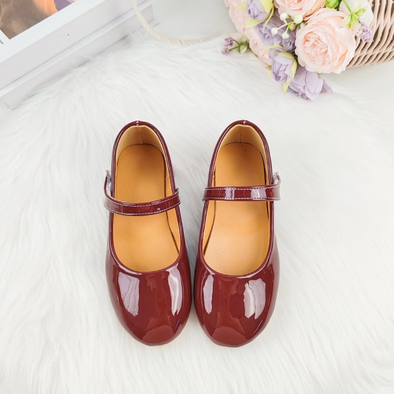 Pantofi de scenă pentru fete din piele patentată, talpă din cauciuc, închidere Velcro, cu volumul mic, respirabili și antiderapanti