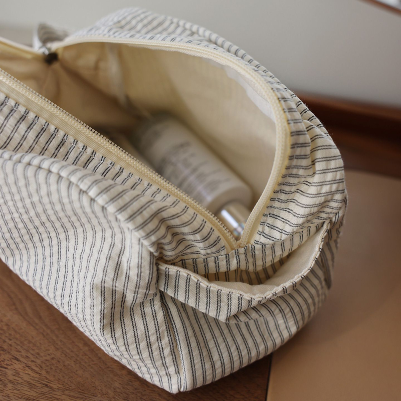 Geantă de machiaj – stil japonez, din pânză, pentru utilizare în mașină (Material: pânză; Stil: japonez; Funcție: utilizare în mașină)