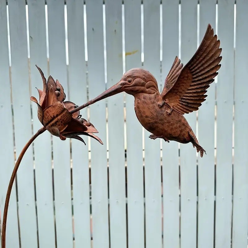 Σιδερένιο διακοσμητικό κήπου σε σχήμα kingfisher, αγροτικό στυλ (Υλικό: Σίδηρος; Κατηγορία: Διακόσμηση; Χρήσεις: Κήπος; Αριθμός προϊόντος: 6345344)