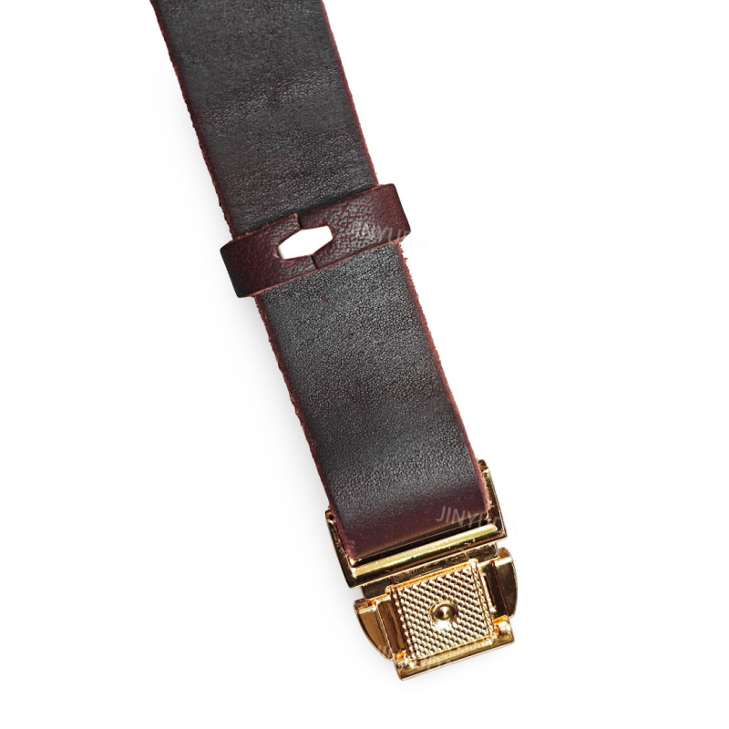 Guler pentru câini din piele de vită | Material: Pie­le de vită; Destinat: Câini; SKU: 185