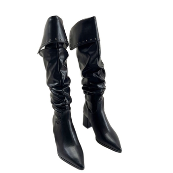 Moteriški batai, Europos ir Amerikos stilius, apvali nosis, storos kulnas, kulno aukštis 6–8 cm, vidutinio blauzdos ilgio