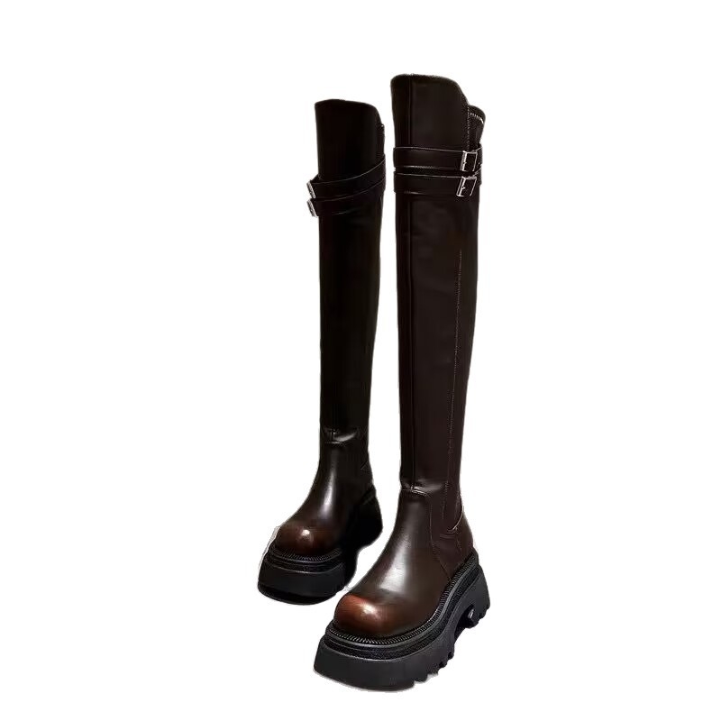 Moterų kelių bateliai virš kelio, dirbtinė oda, aukštas stiebas, apvali nosis, storas kulnas, užsegimas užpakalyje, vidutinio aukščio kulnas 3–5 cm