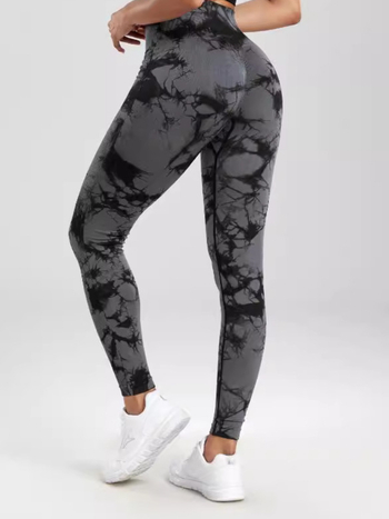 Безшевни дамски йога клин за бързоизсъхване, принт тай-дай, дължина 9/10, висока еластичност, тясна кройка, полиестер-еластанова смес