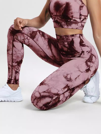 Безшевни дамски йога клин за бързоизсъхване, принт тай-дай, дължина 9/10, висока еластичност, тясна кройка, полиестер-еластанова смес