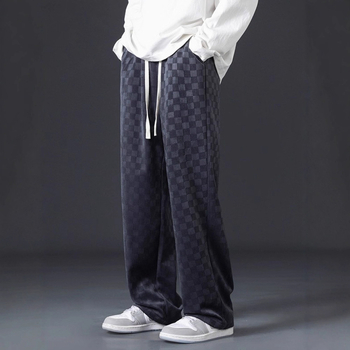 Vyriskos sportinius kasdieninius kelnes su tiesia kirpimo, ilgos, juosmens vidurinis su raišteliais, šiek tiek tamprios, antibakterinės ir drėgmę šalinančios medžiagos