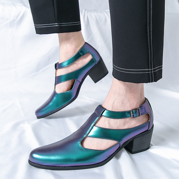 Vyriski kvėpuojantys sandalai romėniško stiliaus su sagtimi, viršutinė dalis iš dirbtinės PU