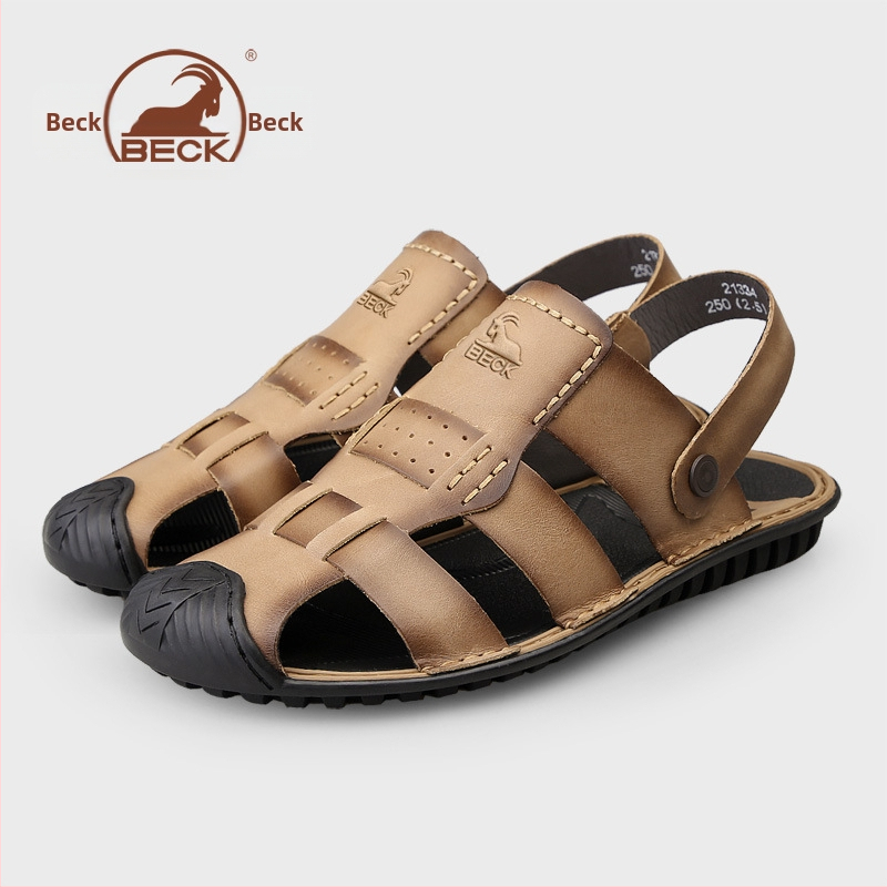 Pánske sandále — horná časť z top-grain hovädzej kože, zaoblená špička, bez šnúrok, priedušné, protišmyková gumová podrážka