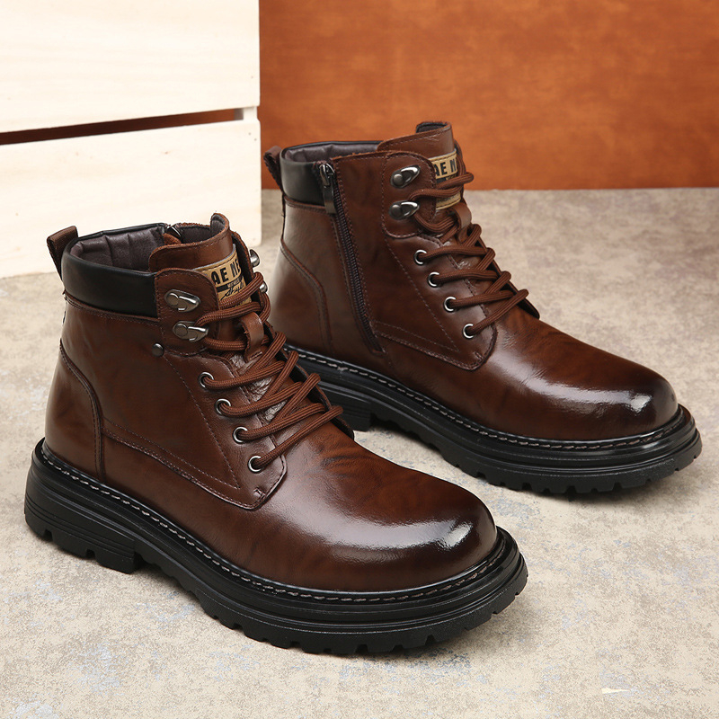 Martin bakancsok férfiaknak – valódi bőrből, belső két réteg disznó bőrből és műszálas szőrme belső, gumitalp, középmagas szár, kerek orr, vastag sarok