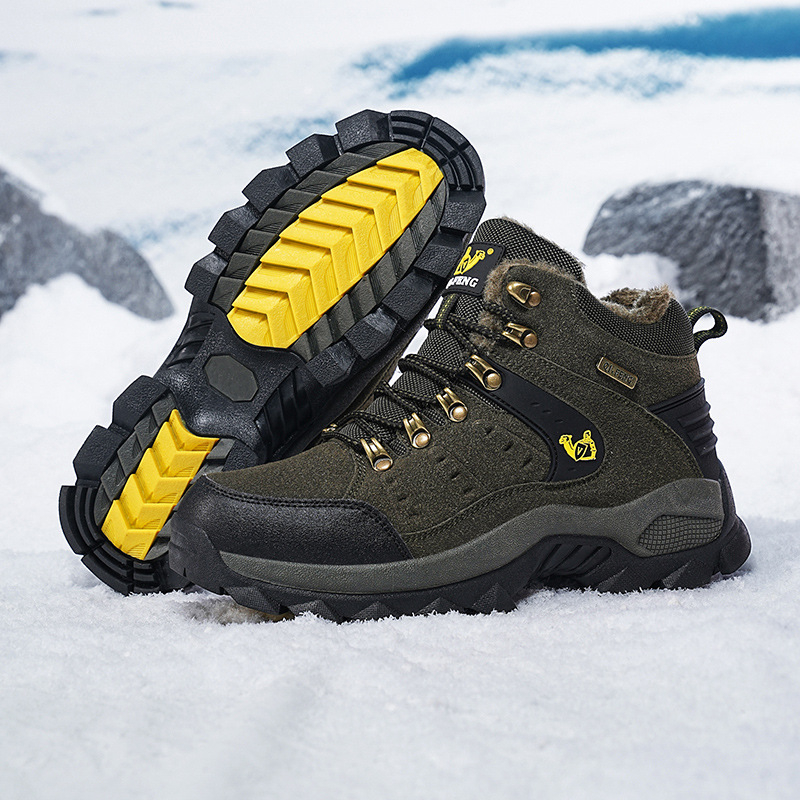 Snehové čižmy vysoké, horná časť z pravej kože, gumová podrážka, teplé, casual štýl