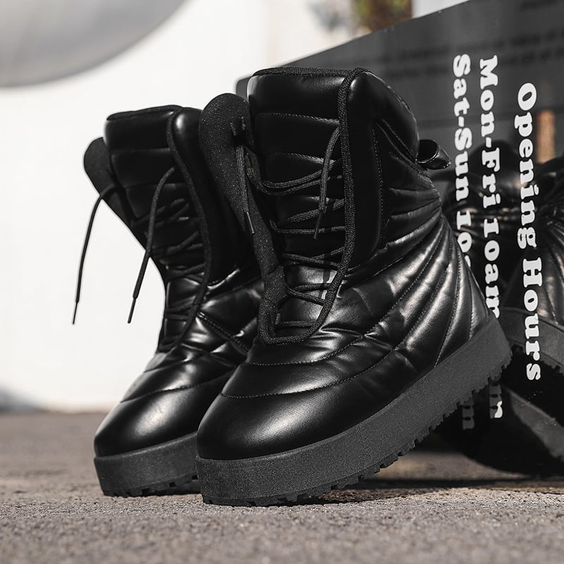 Férfi kültéri bakancs: PU felső rész, gumírozott talp, bőr orr rész, alacsony szár, hálós bélés