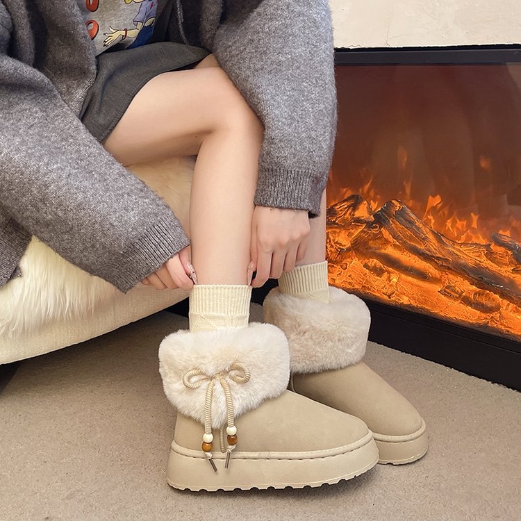 Moteriški žieminiai sniego batai, žemas viršus, apvali nosis, 4 cm kulnas, gumos padas, Slip-On