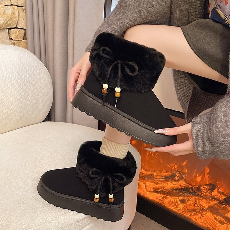 Moteriški žieminiai sniego batai, žemas viršus, apvali nosis, 4 cm kulnas, gumos padas, Slip-On