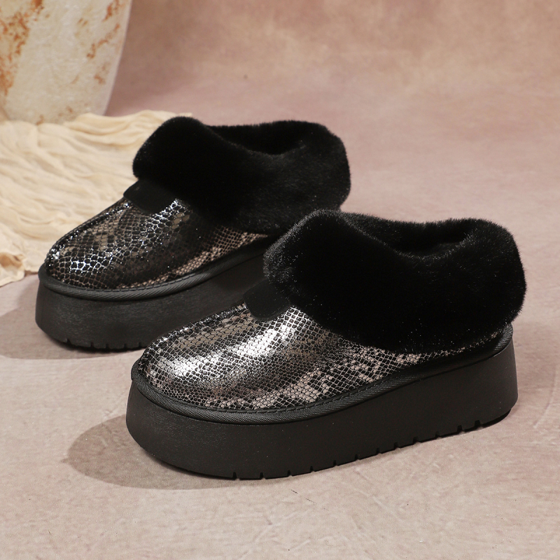 Moteriški žieminiai batai su trumpu viršumi, šilta vidinė apsauga iš dirbtinio kailio, slip-on, PU viršus, guminė pada