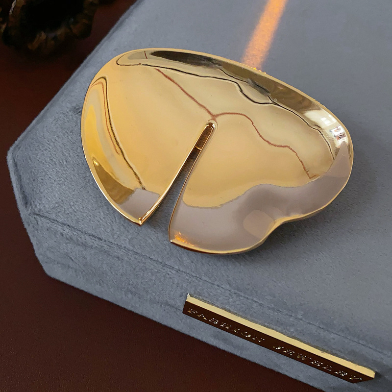 Broșă cu design geometric metalic, finisaj electroplatat, accesorii elegante pentru femei