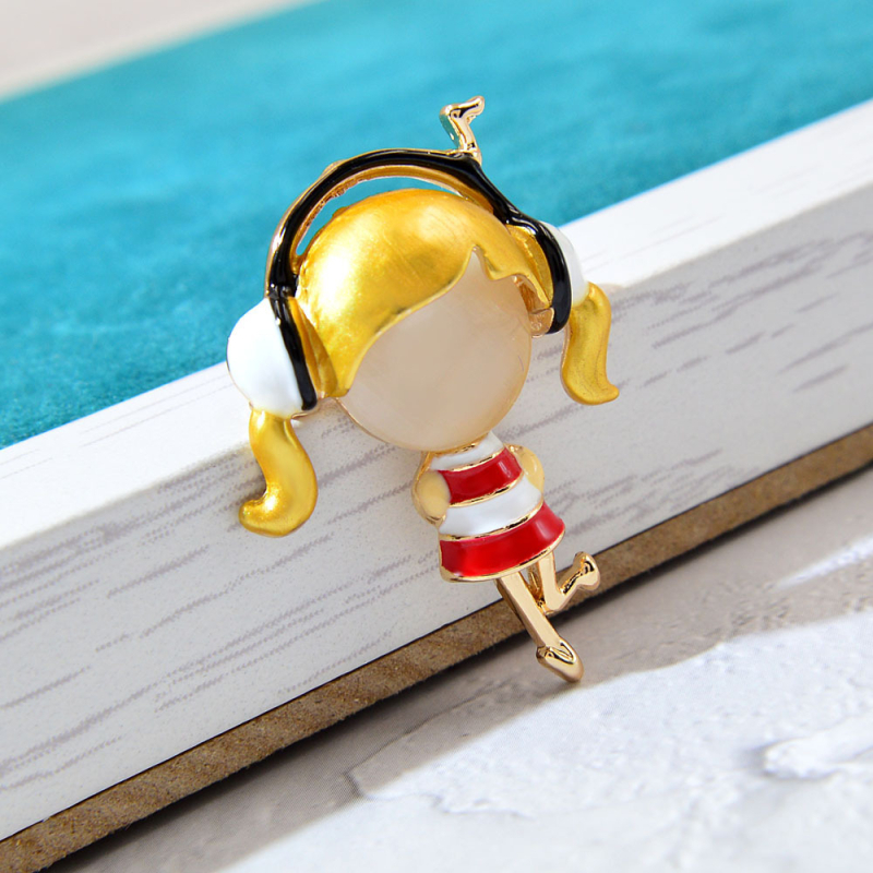 Segė — metalas, moteriško stiliaus, animacinių filmų personažai, lašėjančio aliejaus paviršius, dekoratyvinis aksesuaras