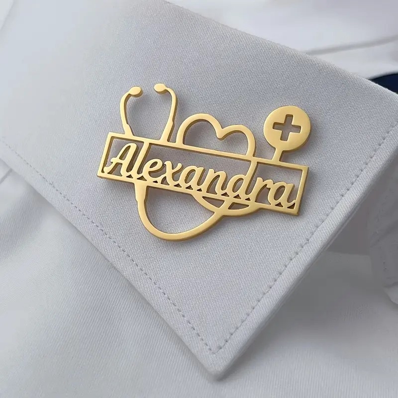 Nerūdijančio plieno raidžių segė – personalizuotas įrašas, vardinė plokštelė, unisex