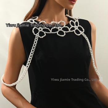 Bretele cusute manual, accesoriu talie și șir de mărgele în formă de flori goale (Primăvara 2025)