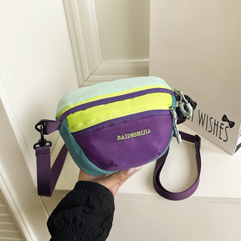 Unisex mini crossbody krepšys, Oxford audinys, vidinė kišenė – nailonas, užtrauktukas, vidiniai kišenės: užtrauktuko kišenė, telefono kišenė, ID kišenė, ovalo formos, laisvalaikio kelionėms