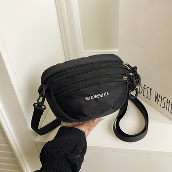 Unisex μίνι crossbody τσάντα, ύφασμα Oxford, επένδυση νάιλον, κλείσιμο με φερμουάρ, εσωτερικοί χώροι με θήκες (θήκη με φερμουάρ, θήκη για κινητό, θήκη για ID), οβάλ σχήματος, κατάλληλη για ελεύθερο χρόνο ταξιδιών