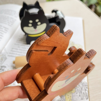 Galda lentes turētājs Shiba Inu formā, metāla, modelis WA041, lentes iekšējais diametrs 15–20 mm