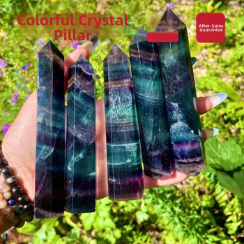 Kristāla kolonna - fluorīts, sešstūraina vienpunkta forma, kristāla dekors, mūsdienīgs minimālisma stils