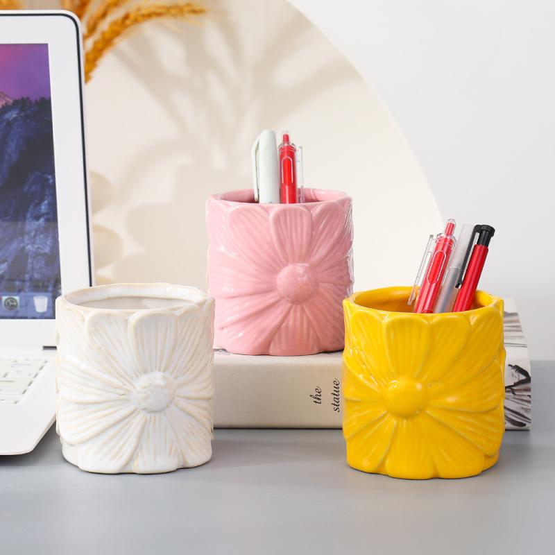 Keramikinis apvalus makiažo šepetėlių organizatorius su pritaikytu logotipu ir pritaikymu, šiuolaikinis minimalistinis stilius