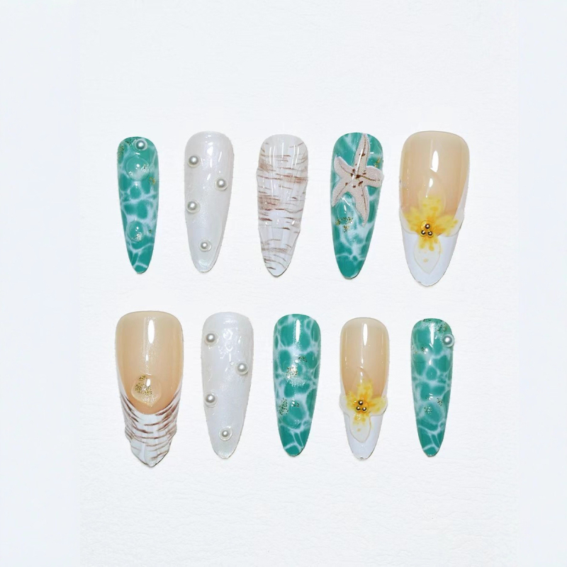 Mākslīgās nagu gali ar mandeļu formu un scallop rakstu, Eiropas–Amerikas stils, gatavs produkts