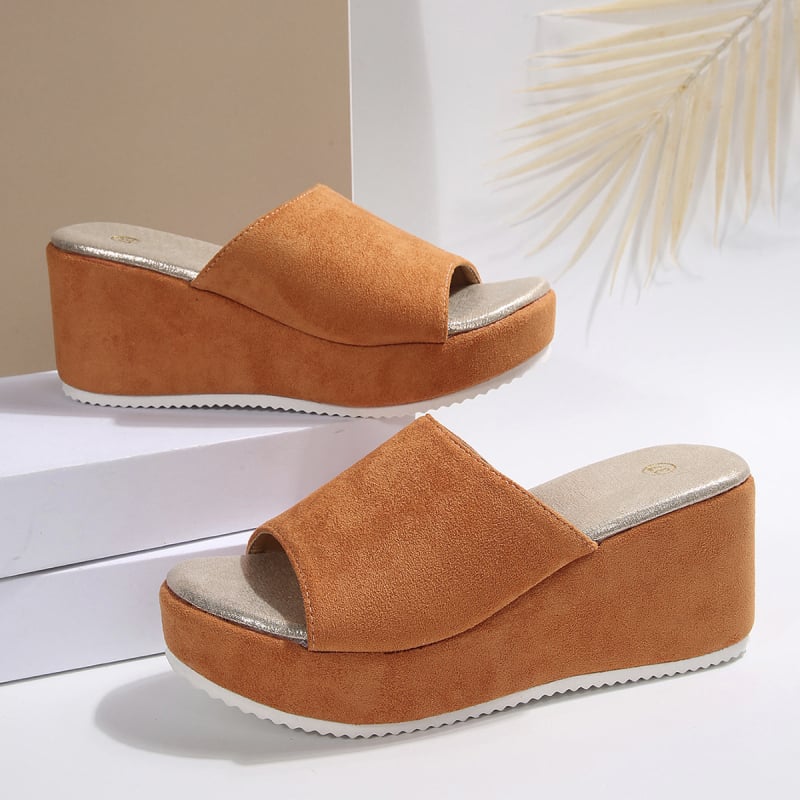 Női platformos slip-on papucs – velúr felsőrész, gumitalp, kerek orr, belső nélkül, Európa–Amerika stílus, 2025 ősz