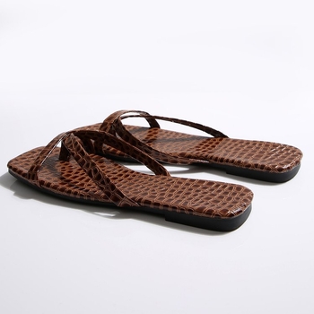 Υπόδημα με κλειστό δάχτυλο για ενήλικες — πάνω μέρος: Shih tzu; σόλα: καουτσούκ; φτέρνα: επίπεδη; πάχος σόλας: 0–3 cm; στυλ: Pop