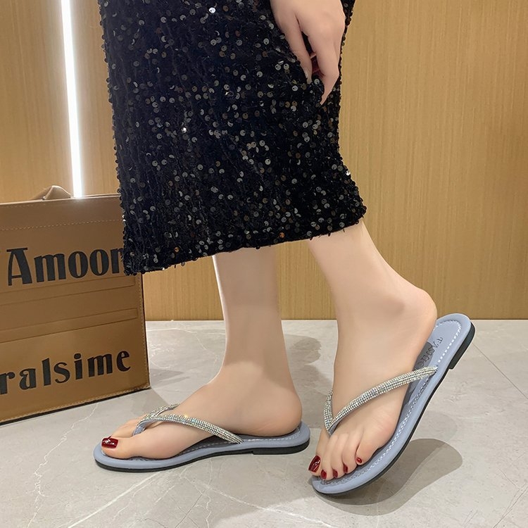 Moteriški atviri pirštai sandalai su krištolais, plokščias padas (PU viršus, guminis padas, vienos spalvos, vasara 2024)