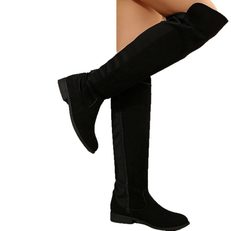 Moteriški velūro ilgi auliniai per kelią – apvali nosis, vidutinio aukščio kulnas 3–5 cm, gumos padas, spalvų blokai