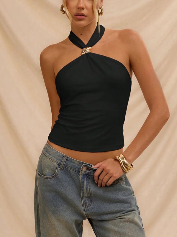 Sieviešu haltera tops ar atvērtu muguru un metāla dekoriem, šaurs piegriezums, īss garums 40–50 cm, poliester-elastāna maisījums