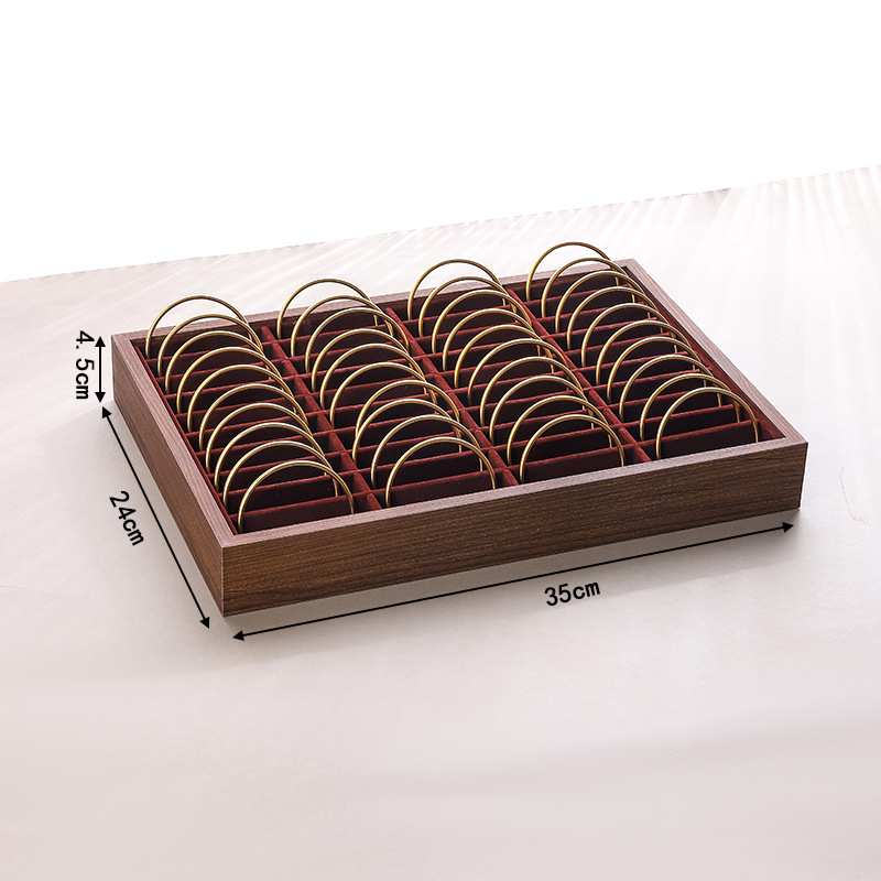 Karkötő bemutató állvány, tömörfa, négyzetes kialakítás, egy réteg, magas minőség, 2025 tavasza