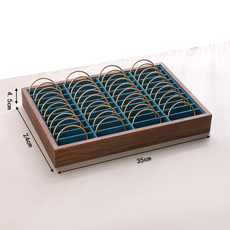 Karkötő bemutató állvány, tömörfa, négyzetes kialakítás, egy réteg, magas minőség, 2025 tavasza