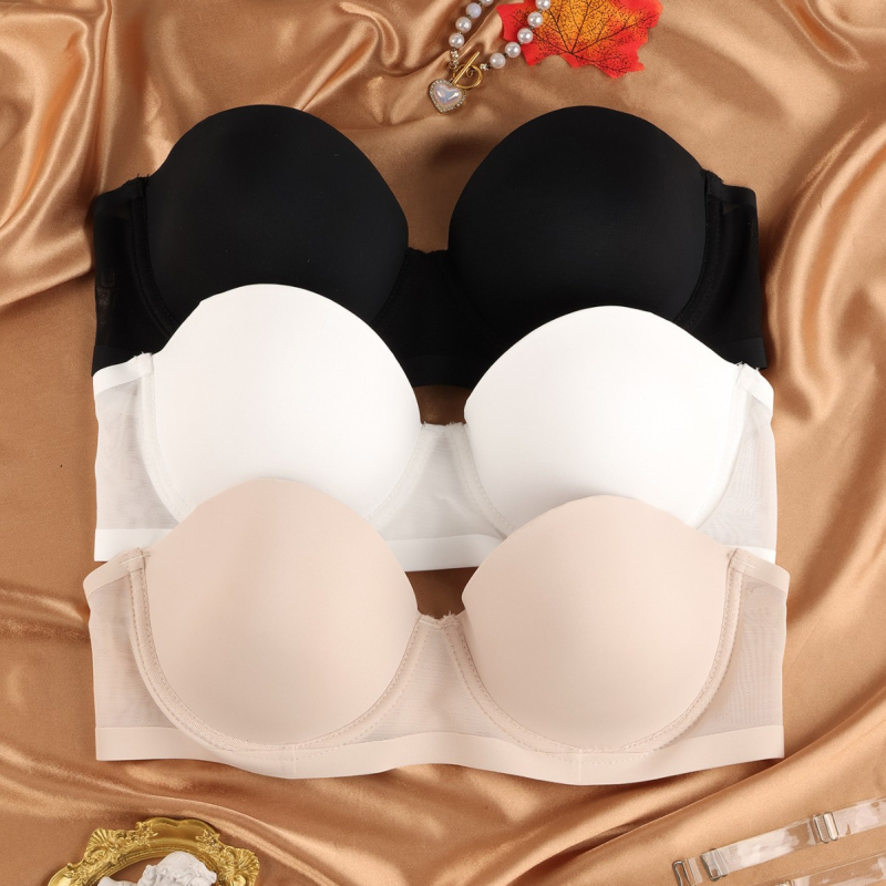 Σουτιέν με πλήρες κάλυμμα, αναπνέον νάιλον, αφαιρούμενες διπλές τιράντες, λεπτά διαμορφωμένα κύπελλα, πίσω κλείσιμο με τέσσερις σειρές