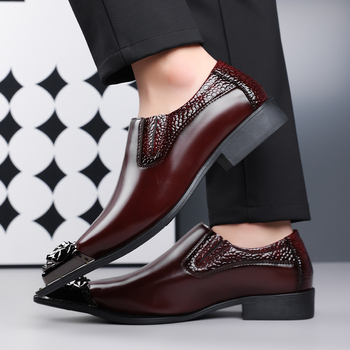 Ανδρικά δερμάτινα παπούτσια με ατσάλινο δάχτυλο, μυτερός σχεδιασμός, PU επάνω μέρος, slip-on, χαμηλό ύψος