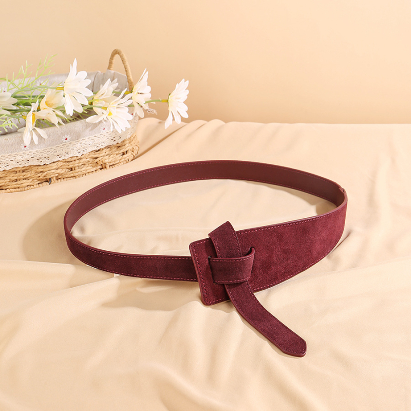 Sieviešu josta no īstas ādas — elegantā stilā, divslāņu liellopu āda, garums 115 cm