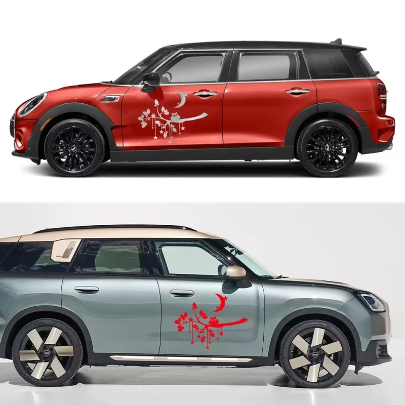 Automobiļa uzlīme ar radošu spalvu tauriņu grupas dizainu; vinila līmēta uzlīme; sānu durvju līniju dekors