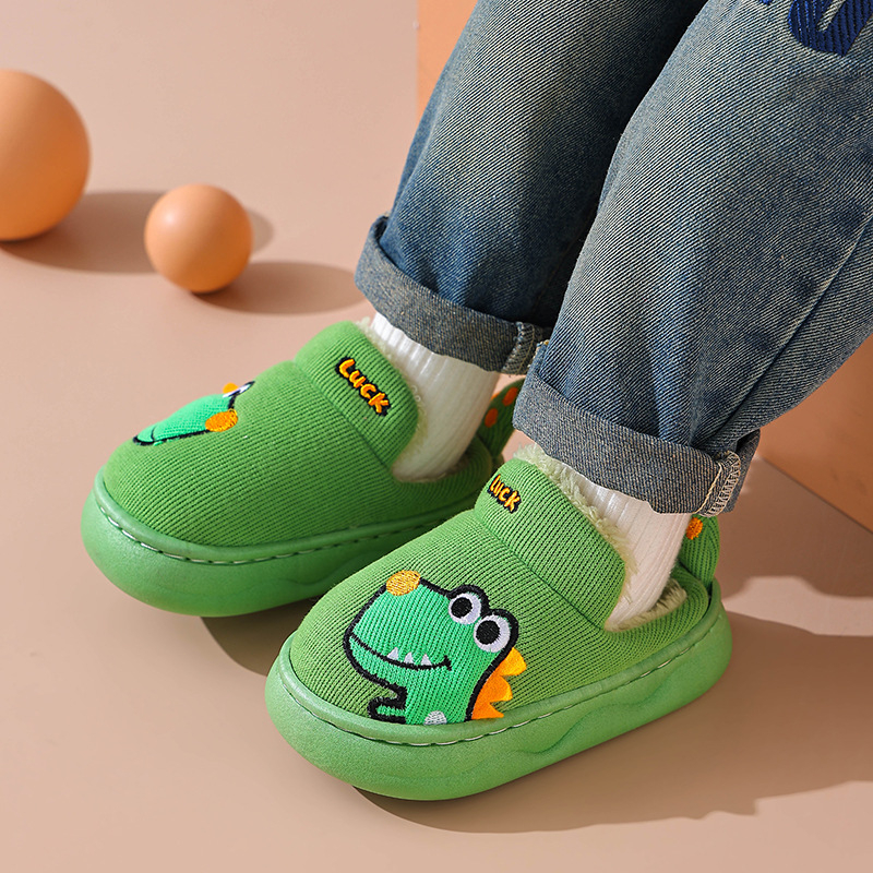 Vaikų medvilninės šlepetės, unisex, pūkuotas viršus, PVC padas, animacinių personažų raštas, rudens–žiemos 2024