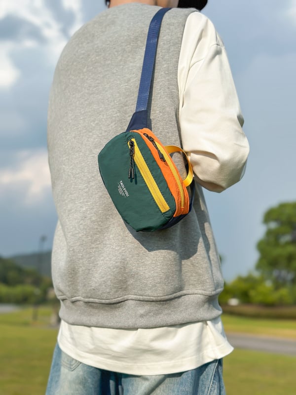 Τσαντάκι crossbody για κινητό, νάιλον, φερμουάρ, θήκη τηλεφώνου, θήκη εγγράφων, επένδυση πολυεστέρα — αστικός μινιμαλισμός