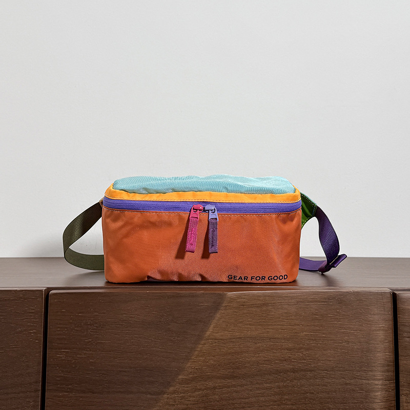 Nailoninė krūtinės/juosmens krepšys 3L su užtrauktuku kišene