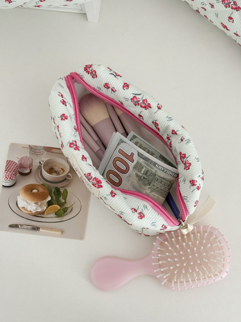 Corduroy τσαντάκι μακιγιάζ με φλοράλ σχέδιο, επένδυση πολυεστέρα, unisex, καθημερινή χρήση, φθινοπωρο 2025