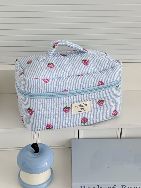 Kozmetinių maišelis su vaisių raštu — poliesterio medžiaga, poliesterio pamušalas, kvėpuojantis, ultra lengvas