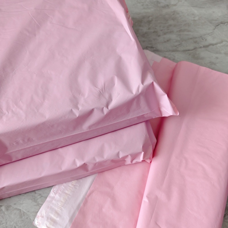 Ekspres vrećica, samouzavaren, PE materijal (novi + reciklirani), toplinski rez, duljina brtvila 4