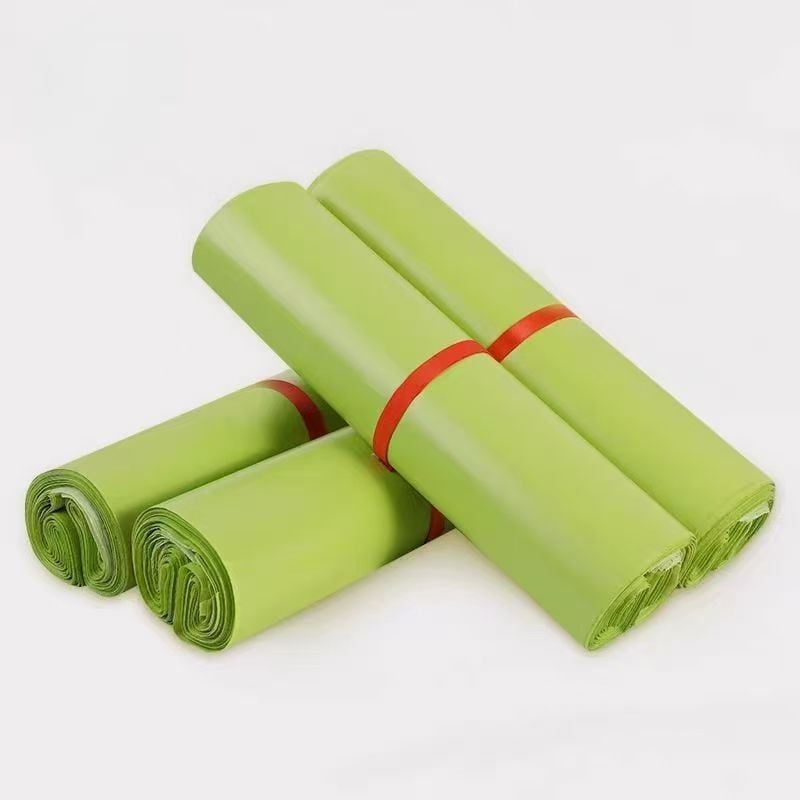 Ekspres vrećica, samouzavaren, PE materijal (novi + reciklirani), toplinski rez, duljina brtvila 4