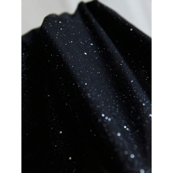 Top cu bretele încrucișate la spate, croi Slim Fit; țesătură bumbac-lîn; fibră Vinylon 1%; vară 2023; stil ușor de afaceri; model: logo