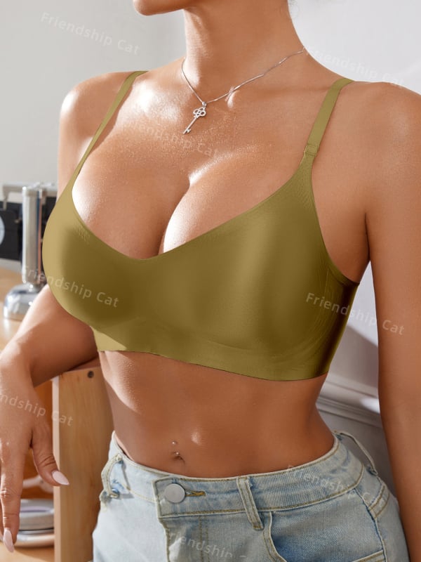 Σουτιέν χωρίς ραφές με μη αποσπώμενη επένδυση, κύπελλα 3/4, σταθερές διπλές τιράντες, πίσω κούμπωμα με τρεις σειρές αγκράφες