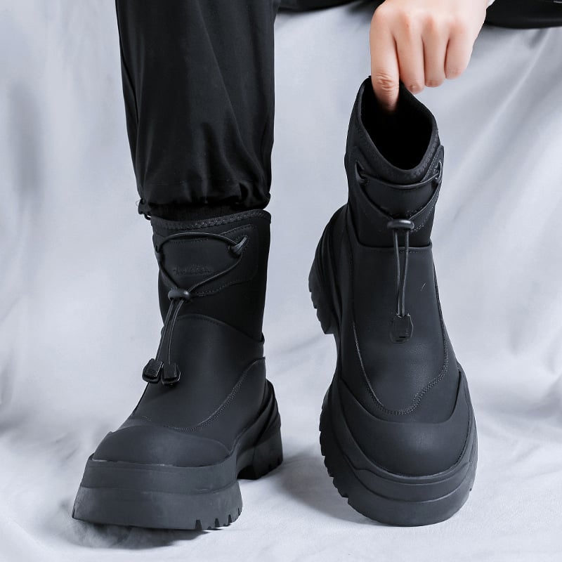 Férfi Martin csizma, téli fleece-belelt, magas felső rész, mikrofibőr felsőrész, gumírozott talp, fűző nélküli