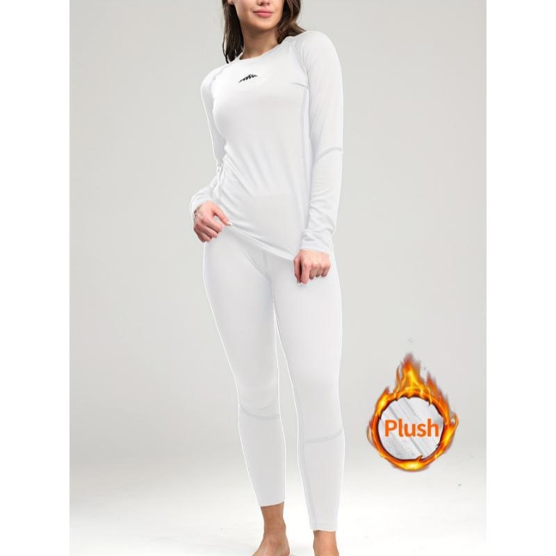 Γυναικείο ζεστό αθλητικό σετ - Ακρυλικό ύφασμα, πολύ παχύ 501–600 γρ./μ², μαλακό και ελαστικό, περιεκτικότητα βασικού υφάσματος μικρότερη από 30%