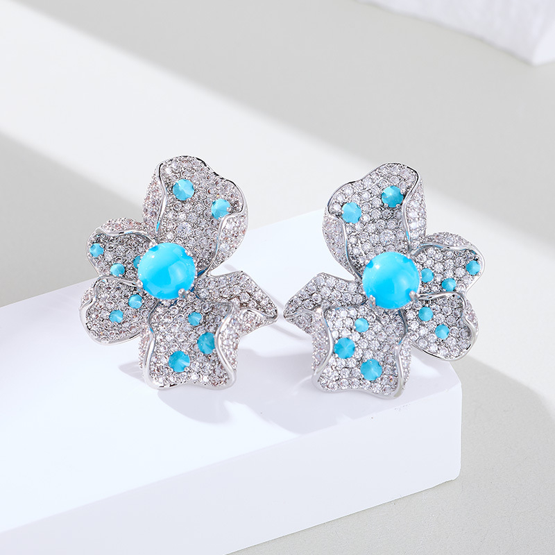 Σκουλαρίκια από χαλκό, μορφή λουλουδιού, ακίδες από 925 ασήμι, ηλεκτροπλατίωση – Liyu Jewelry